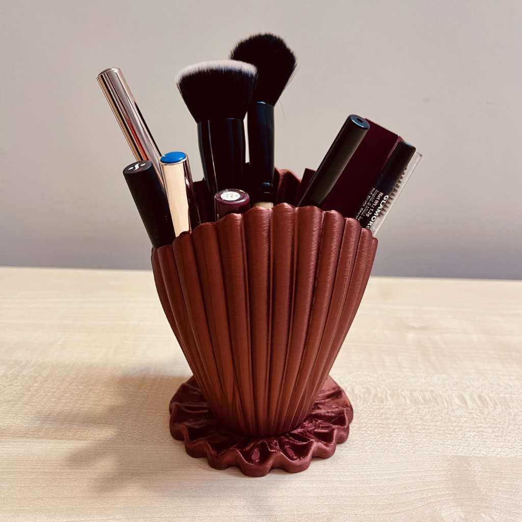 Shell Makeup Brush Holder